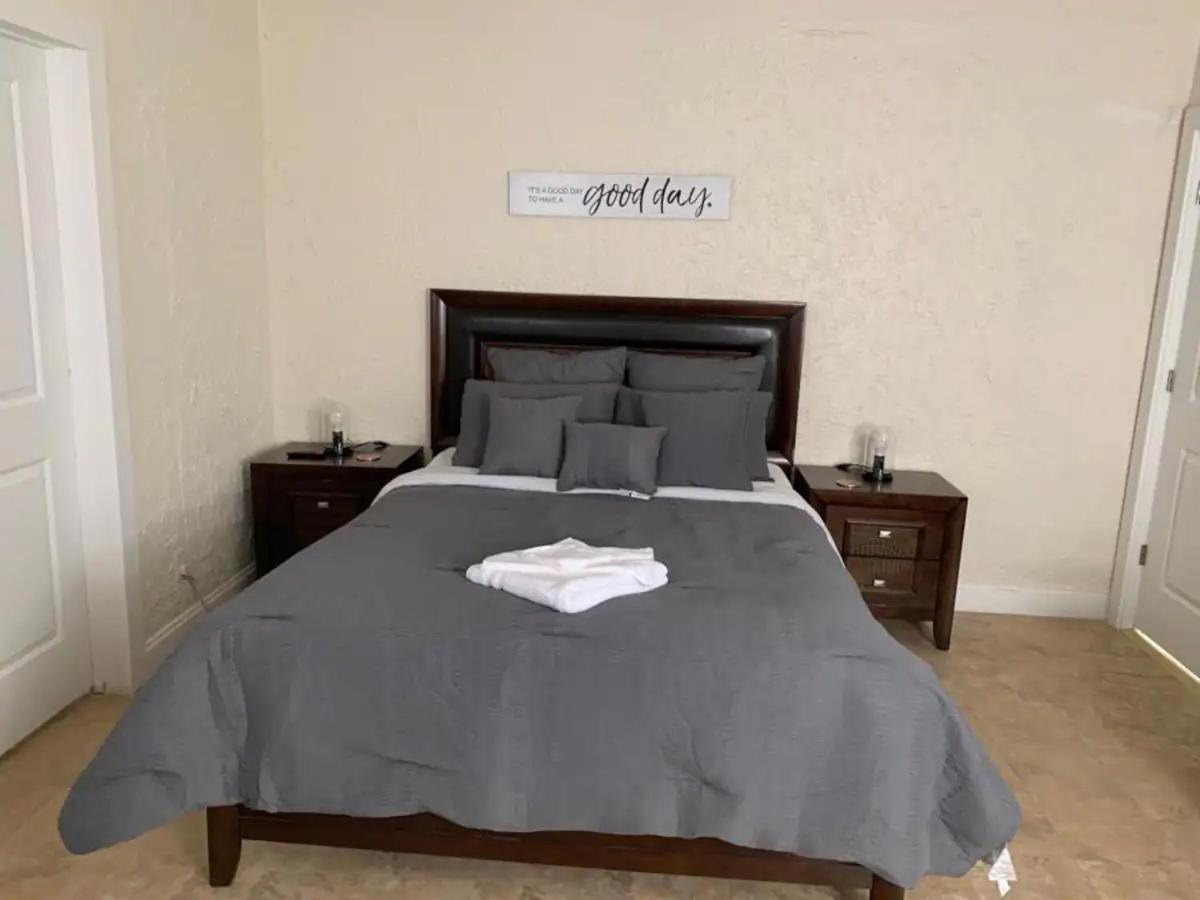 Private Rooms Close To Miami Airport - Free Parking - 01 מראה חיצוני תמונה