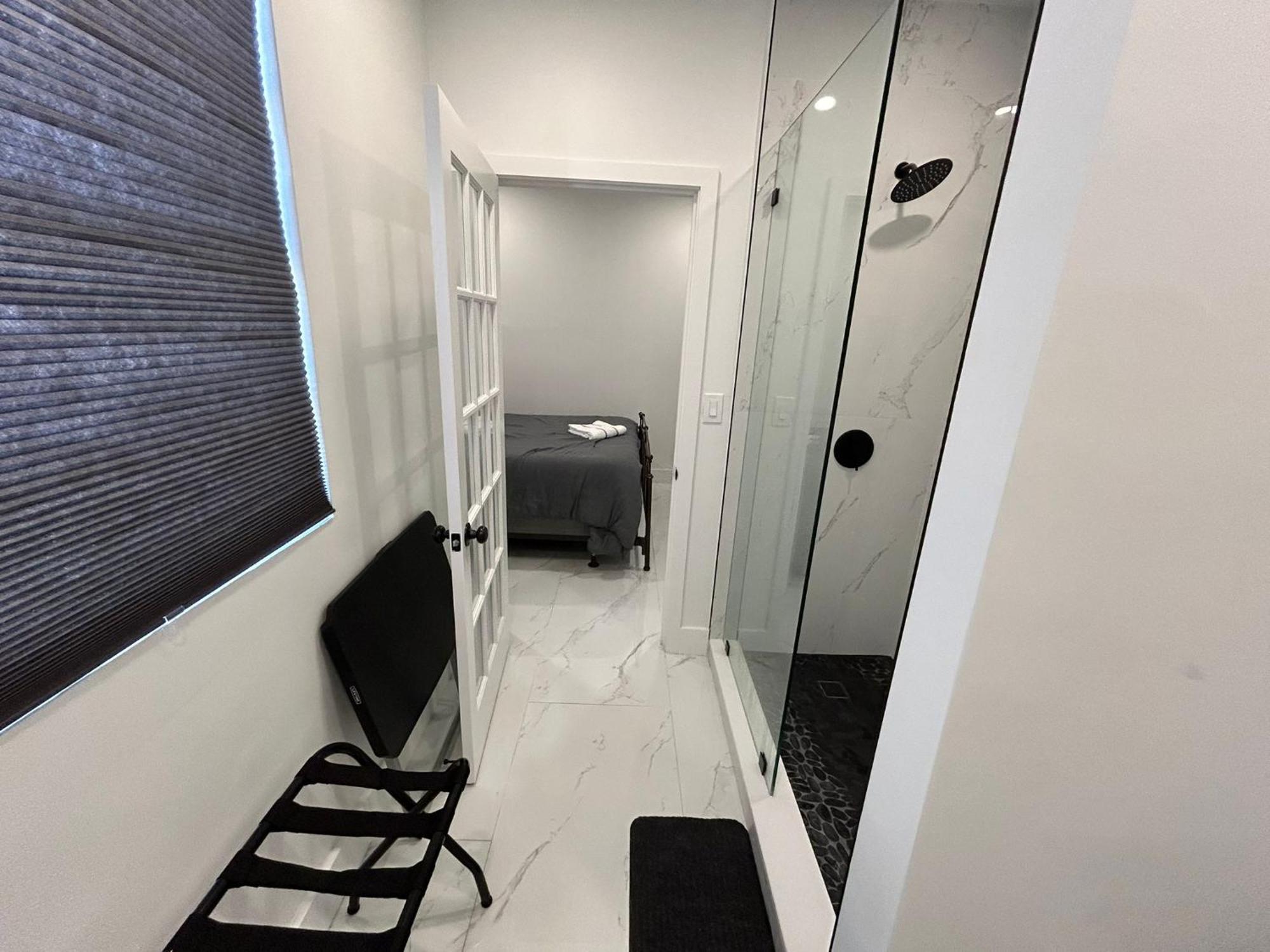 Private Rooms Close To Miami Airport - Free Parking - 01 מראה חיצוני תמונה